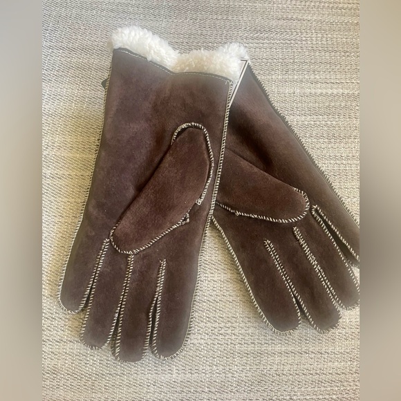 Isotoner Women’s Moccasin Stitch Suede Gloves - Picture 3 of 5